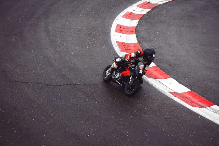 Devenir pilote de MotoGP : la formation d'un champion